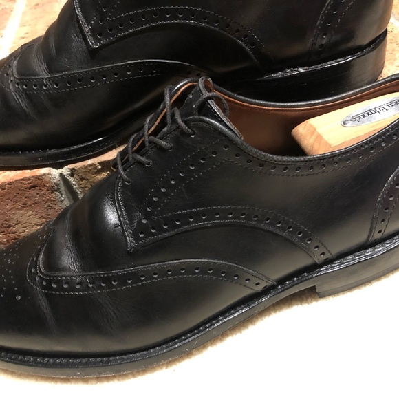 Allen Edmonds Hinsdale Wingtip Oxford Dress Shoe - Size 11D